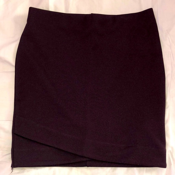 Dark Purple Tulip H&M Skirt - Size 6 - Picture 1 of 4